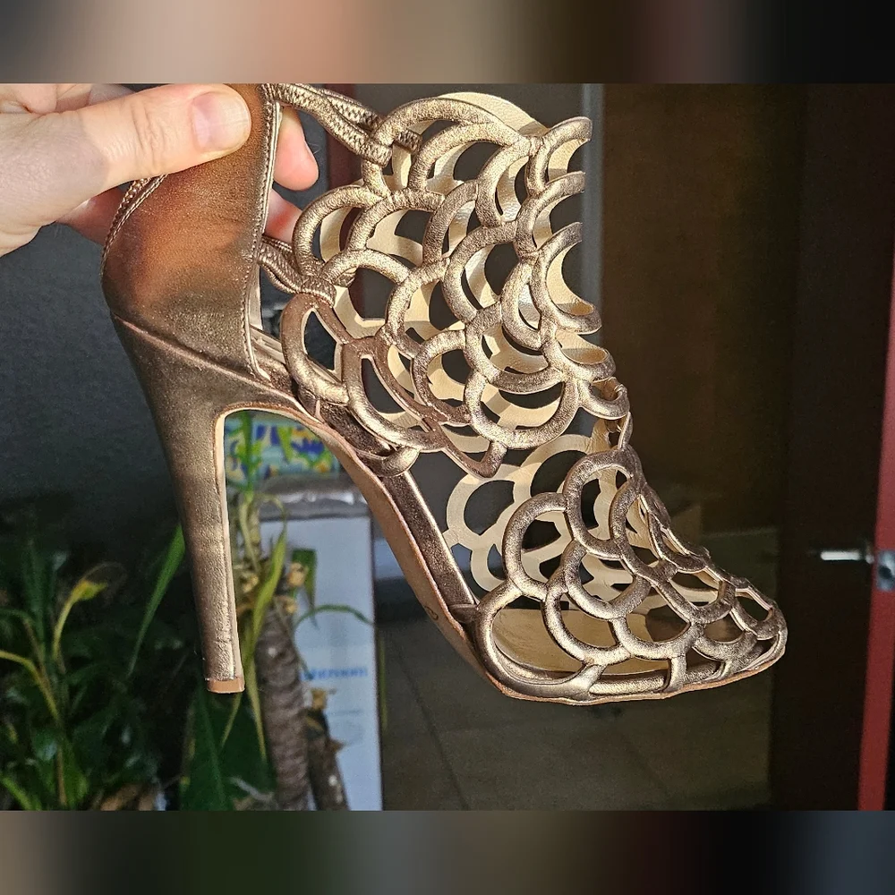 Oscar de la renta Gladia heels - Picture 16 of 16